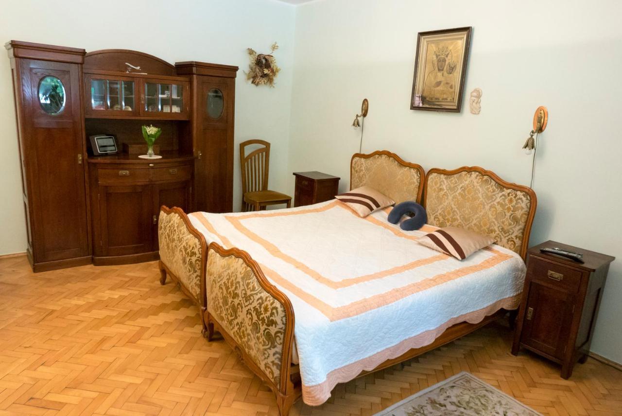 Apartament Parkowy Apartment Krakow Ngoại thất bức ảnh